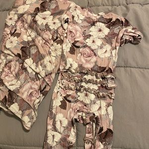 Posh Peanut sleeper and blanket